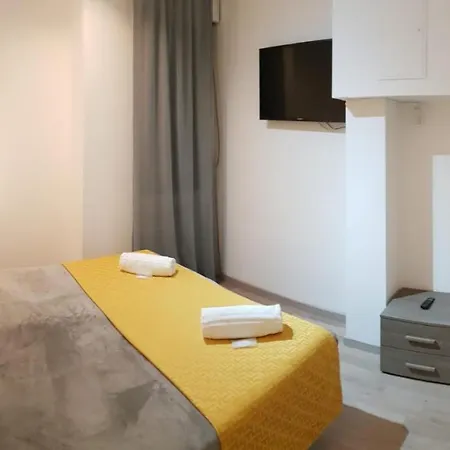 לינה וארוחת בוקר A Casa Di Leo