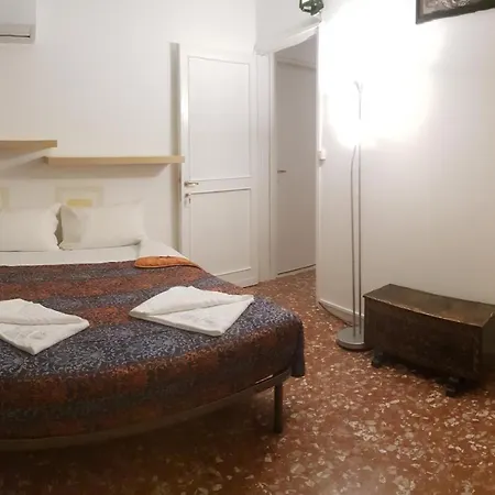 A Casa Di Leo * רומא